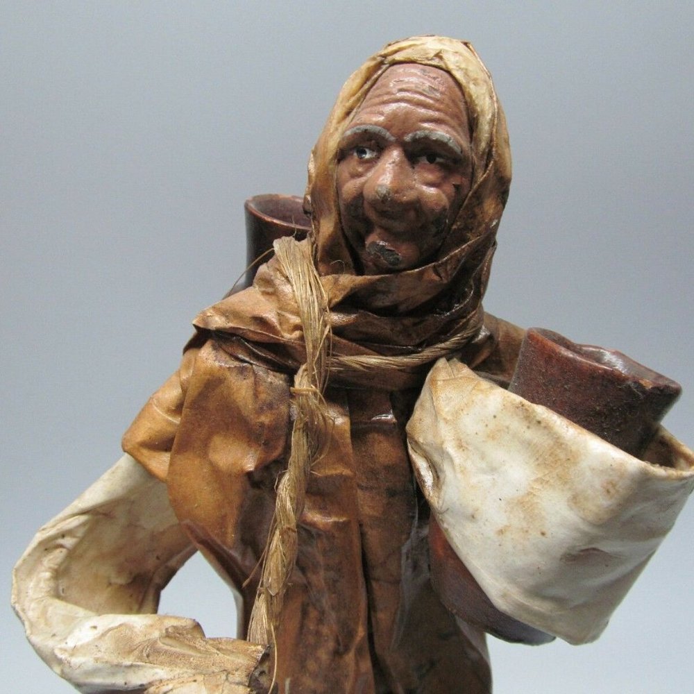 Vtg Paper Mache Folk Art Figurine - Picture 2 of 9